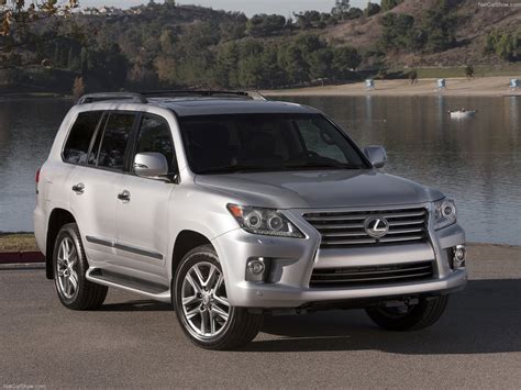 2013 Lexus Lx570 photo