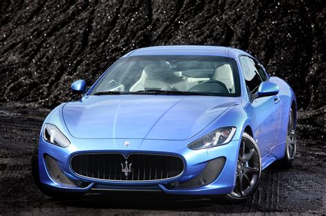 2013 Maserati Granturismo photo