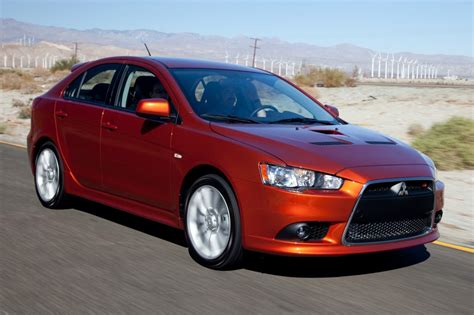 2013 Mitsubishi Lancer sportback photo