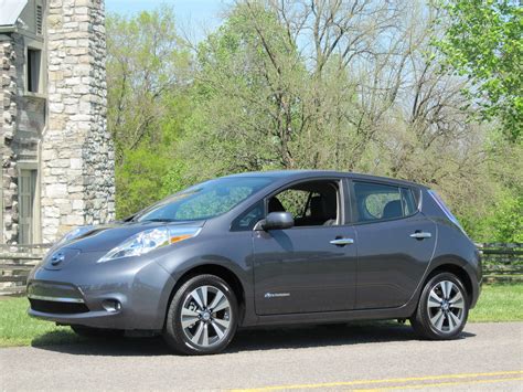 2013 Nissan Leaf photo