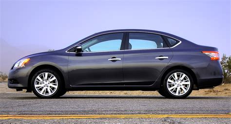 2013 Nissan Sentra photo