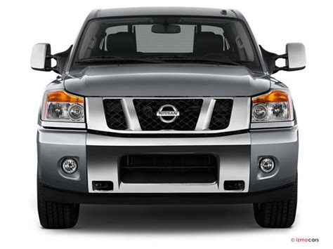 2013 Nissan Titan photo