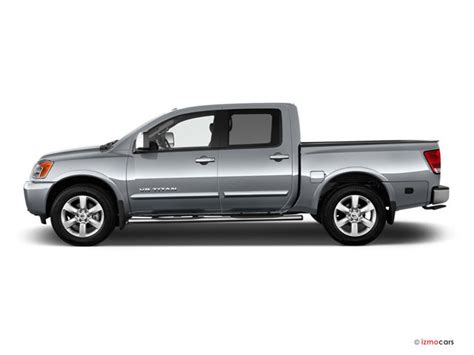 2013 Nissan Titan photo