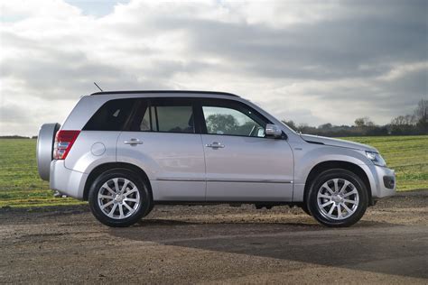 2013 Suzuki Grand vitara photo