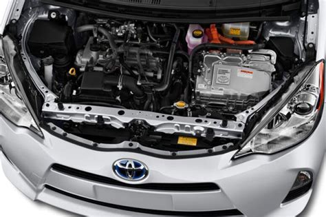 2013 Toyota Prius c engine