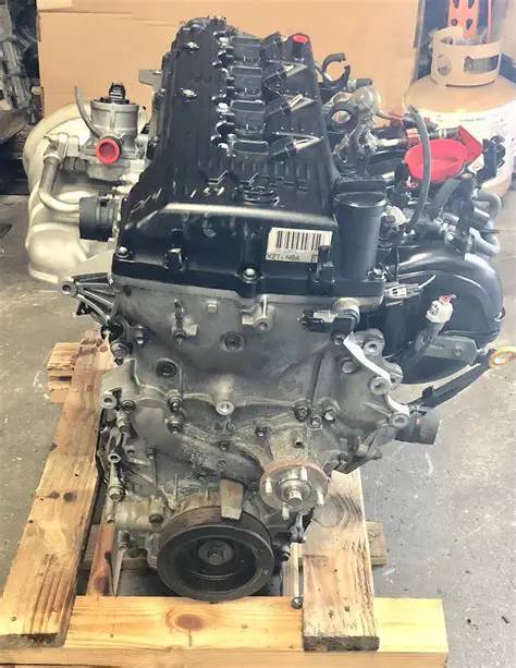 2013 Toyota Tacoma engine