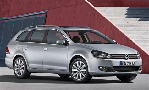 2013 Volkswagen Golf sportwagen