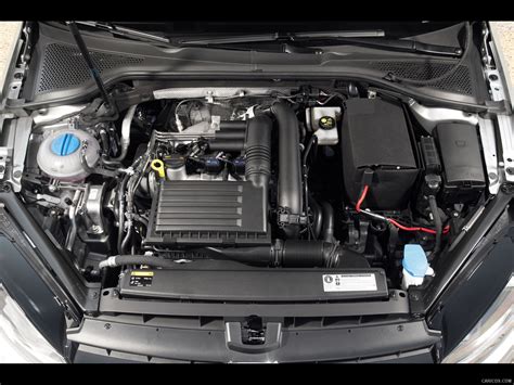 2013 Volkswagen Golf engine