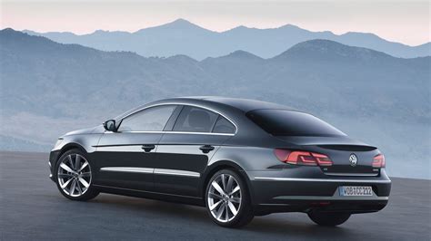 2013 Volkswagen Passat photo