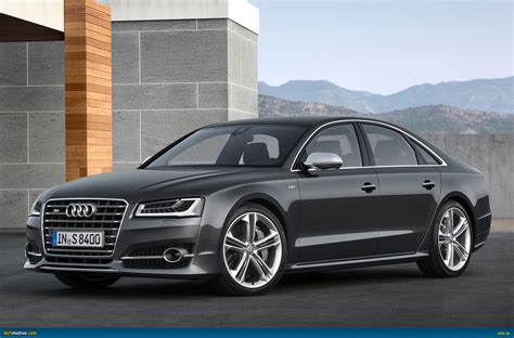 2014 Audi S8 photo