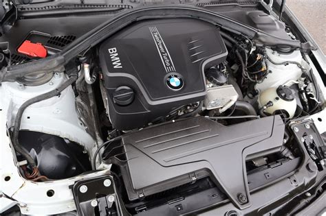 2014 Bmw 320xi engine