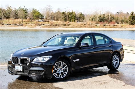 2014 Bmw 750i photo