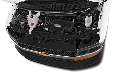 2014 Chevrolet Express 3500 engine