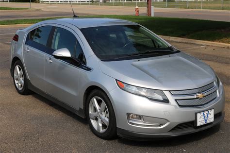 2014 Chevrolet Volt photo