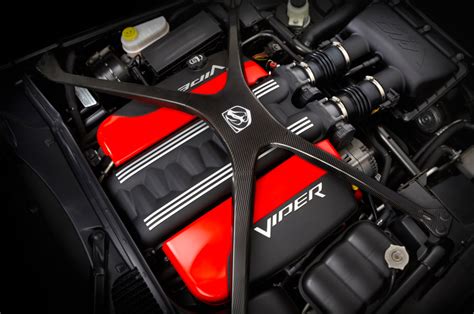 2014 Dodge Viper engine