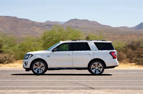 2014 Ford Expedition photo