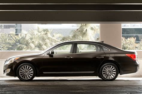 2014 Hyundai Equus photo