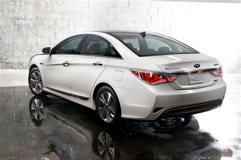 2014 Hyundai Sonata hybrid photo