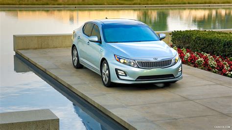 2014 Kia Optima hybrid photo