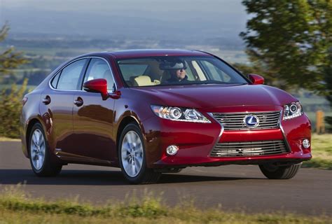 2014 Lexus Es 300h photo