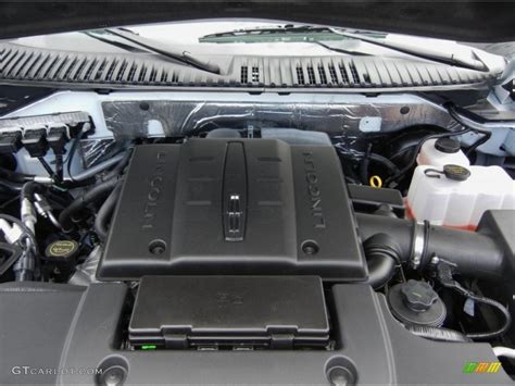 2014 Lincoln Navigator engine