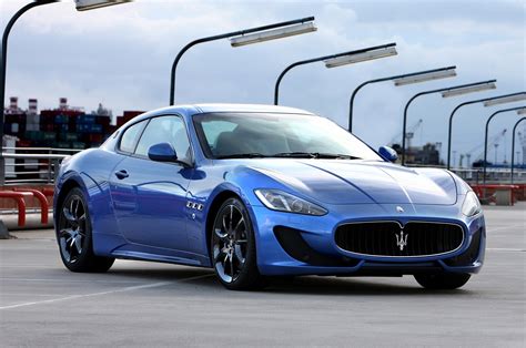 2014 Maserati Granturismo photo