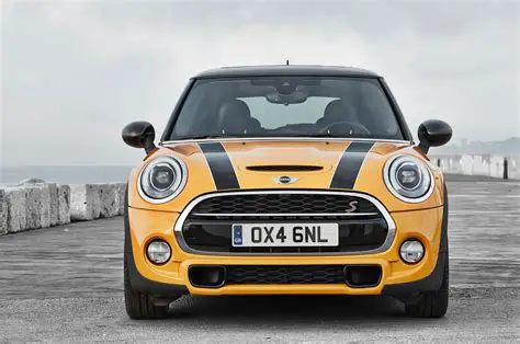 2014 Mini Cooper photo