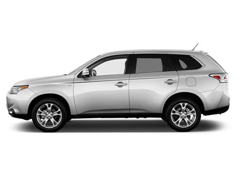 2014 Mitsubishi Outlander photo