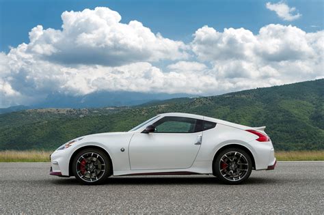 2014 Nissan 370z photo