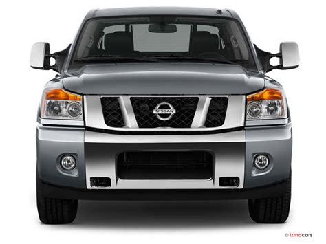 2014 Nissan Titan photo