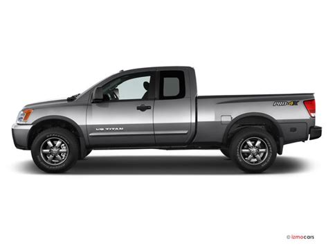 2014 Nissan Titan photo