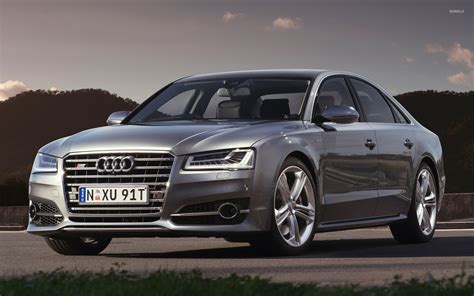 2015 Audi S8 photo