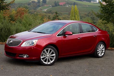 2015 Buick Verano photo