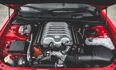 2015 Dodge Challenger engine