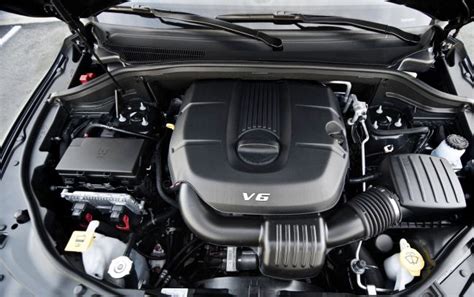 2015 Dodge Durango engine