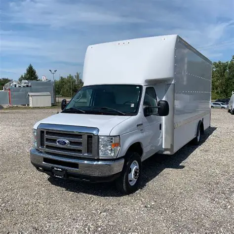 2015 Ford E-350