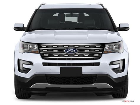 2015 Ford Explorer photo