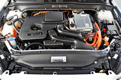 2015 Ford Fusion hybrid engine