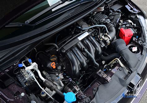 2015 Honda Fit engine