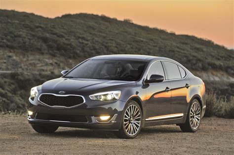 2015 Kia Cadenza photo