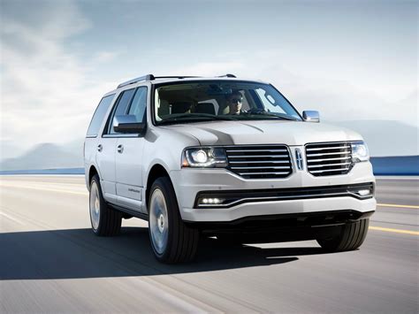 2015 Lincoln Navigator photo