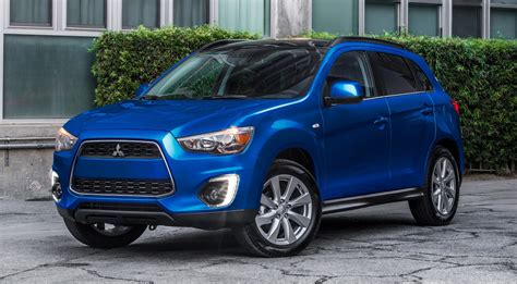 2015 Mitsubishi Outlander sport photo