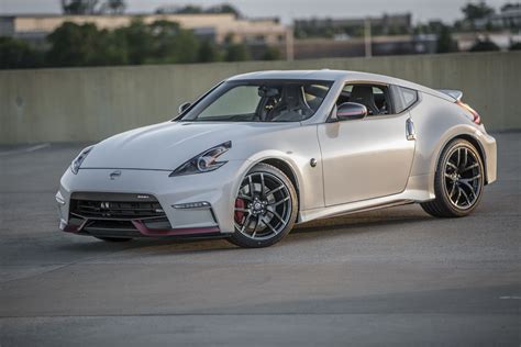 2015 Nissan 370z photo