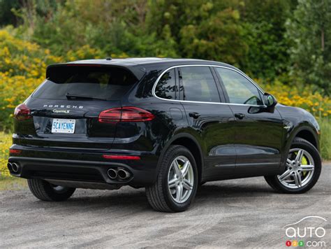 2015 Porsche Cayenne s e-hybrid photo