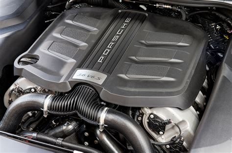 2015 Porsche Cayenne engine