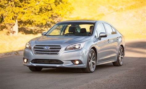 2015 Subaru Legacy photo