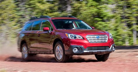 2015 Subaru Outback photo