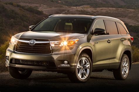 2015 Toyota Highlander hybrid photo