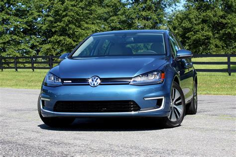 2015 Volkswagen E-golf photo