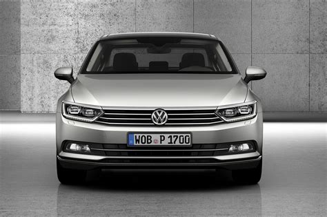 2015 Volkswagen Passat photo